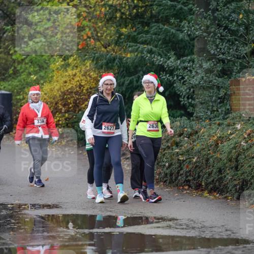 07.12.2025 - St. Pauli X-Mass-Run No. 15 Michael Burmester http://msf.ph/oto/9409706 07.12.2025 11:28:56 Laufen 345, 339, 2630, 2627 meine-sportfotos.de