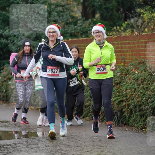 07.12.2025 - St. Pauli X-Mass-Run No. 15 Michael Burmester http://msf.ph/oto/9409724 07.12.2025 11:29:00 Laufen 339, 2627, 2630 meine-sportfotos.de