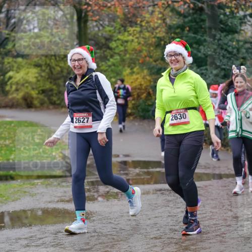 07.12.2025 - St. Pauli X-Mass-Run No. 15 Michael Burmester http://msf.ph/oto/9409739 07.12.2025 11:29:02 Laufen 15, 2627, 2630 meine-sportfotos.de