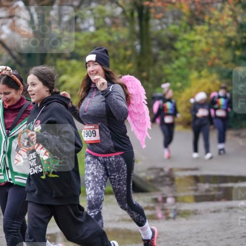 07.12.2025 - St. Pauli X-Mass-Run No. 15 Michael Burmester http://msf.ph/oto/9409756 07.12.2025 11:29:05 Laufen 1909 meine-sportfotos.de