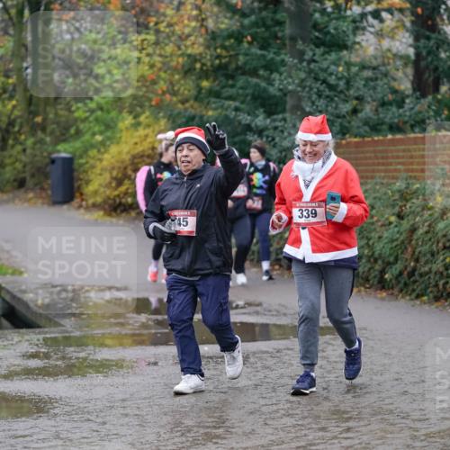 07.12.2025 - St. Pauli X-Mass-Run No. 15 Michael Burmester http://msf.ph/oto/9409768 07.12.2025 11:29:08 Laufen 45, 15, 339 meine-sportfotos.de