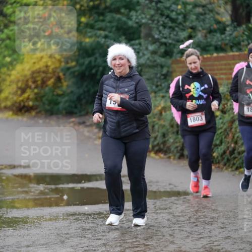 07.12.2025 - St. Pauli X-Mass-Run No. 15 Michael Burmester http://msf.ph/oto/9409795 07.12.2025 11:29:13 Laufen 15, 1803, 1877 meine-sportfotos.de