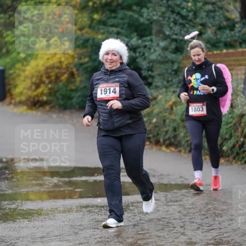 07.12.2025 - St. Pauli X-Mass-Run No. 15 Michael Burmester http://msf.ph/oto/9409801 07.12.2025 11:29:13 Laufen 1914, 1877, 1803 meine-sportfotos.de