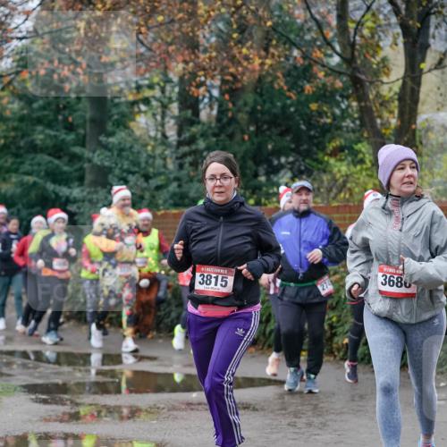 07.12.2025 - St. Pauli X-Mass-Run No. 15 Michael Burmester http://msf.ph/oto/9409898 07.12.2025 09:46:42 Laufen 15, 3815, 274, 3686 meine-sportfotos.de