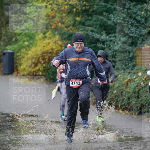 07.12.2025 - St. Pauli X-Mass-Run No. 15 Michael Burmester http://msf.ph/oto/9409905 07.12.2025 11:30:07 Laufen 15, 3743, 34 meine-sportfotos.de