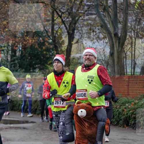 07.12.2025 - St. Pauli X-Mass-Run No. 15 Michael Burmester http://msf.ph/oto/9409964 07.12.2025 09:46:51 Laufen 2617, 15, 72 meine-sportfotos.de