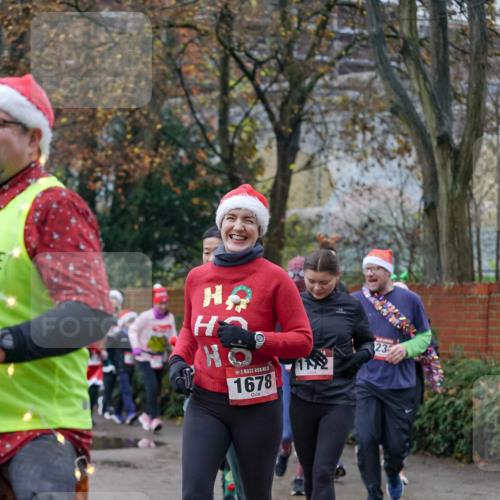 07.12.2025 - St. Pauli X-Mass-Run No. 15 Michael Burmester http://msf.ph/oto/9409980 07.12.2025 09:46:52 Laufen 5, 1678, 23 meine-sportfotos.de