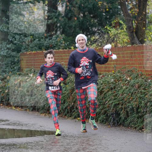 07.12.2025 - St. Pauli X-Mass-Run No. 15 Michael Burmester http://msf.ph/oto/9410038 07.12.2025 11:38:09 Laufen 3276 meine-sportfotos.de
