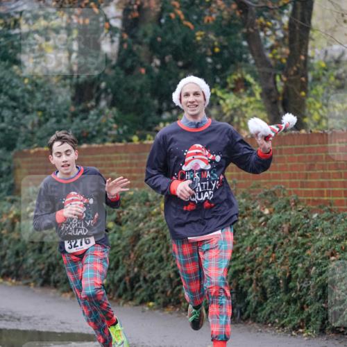 07.12.2025 - St. Pauli X-Mass-Run No. 15 Michael Burmester http://msf.ph/oto/9410043 07.12.2025 11:38:10 Laufen 3276 meine-sportfotos.de