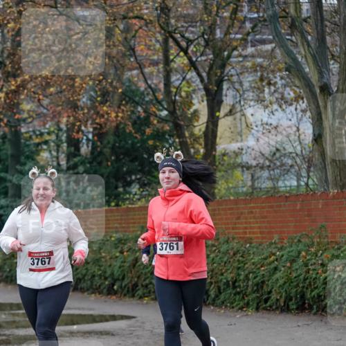 07.12.2025 - St. Pauli X-Mass-Run No. 15 Michael Burmester http://msf.ph/oto/9410098 07.12.2025 09:47:10 Laufen 3767, 15, 3761 meine-sportfotos.de