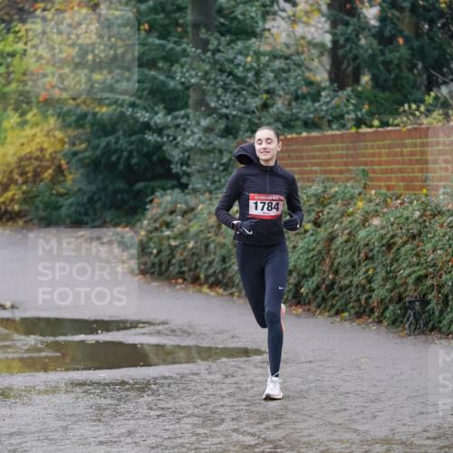 07.12.2025 - St. Pauli X-Mass-Run No. 15 Michael Burmester http://msf.ph/oto/9410130 07.12.2025 11:38:57 Laufen 5, 1784 meine-sportfotos.de
