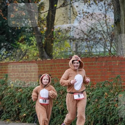 07.12.2025 - St. Pauli X-Mass-Run No. 15 Michael Burmester http://msf.ph/oto/9410131 07.12.2025 09:47:17 Laufen 18, 9 meine-sportfotos.de