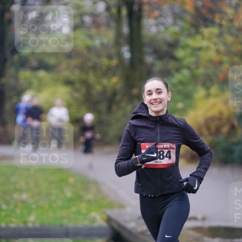 07.12.2025 - St. Pauli X-Mass-Run No. 15 Michael Burmester http://msf.ph/oto/9410144 07.12.2025 11:38:58 Laufen 15, 84 meine-sportfotos.de