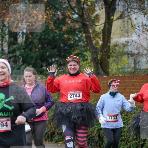 07.12.2025 - St. Pauli X-Mass-Run No. 15 Michael Burmester http://msf.ph/oto/9410190 07.12.2025 09:47:26 Laufen 94, 15, 2743, 5, 1733 meine-sportfotos.de