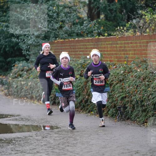 07.12.2025 - St. Pauli X-Mass-Run No. 15 Michael Burmester http://msf.ph/oto/9410209 07.12.2025 11:39:13 Laufen 153, 1836, 2496 meine-sportfotos.de