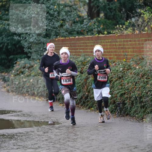 07.12.2025 - St. Pauli X-Mass-Run No. 15 Michael Burmester http://msf.ph/oto/9410212 07.12.2025 11:39:13 Laufen 15, 1836, 2496 meine-sportfotos.de