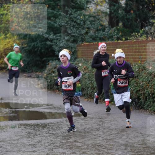 07.12.2025 - St. Pauli X-Mass-Run No. 15 Michael Burmester http://msf.ph/oto/9410221 07.12.2025 11:39:14 Laufen 1830, 153, 2496 meine-sportfotos.de