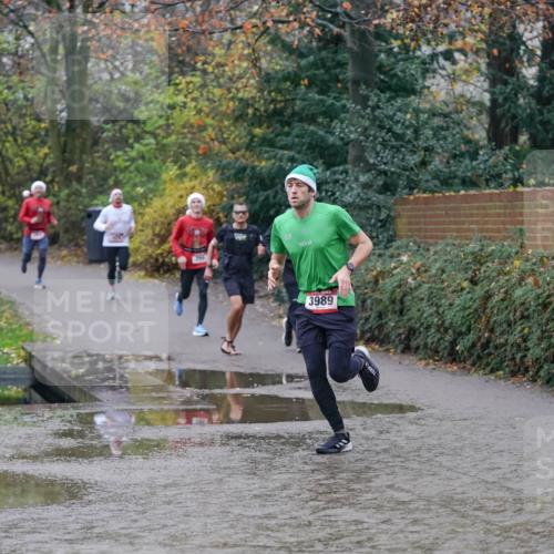 07.12.2025 - St. Pauli X-Mass-Run No. 15 Michael Burmester http://msf.ph/oto/9410245 07.12.2025 11:39:17 Laufen 3989 meine-sportfotos.de