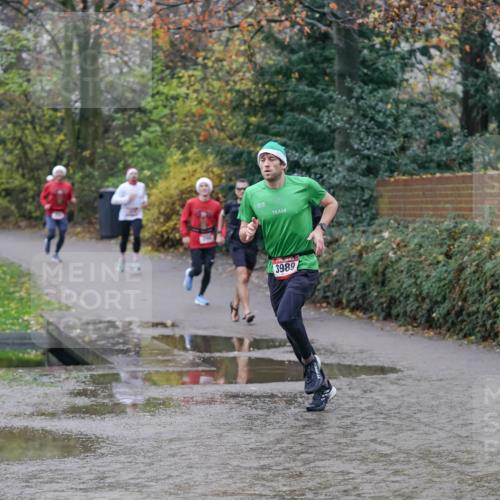 07.12.2025 - St. Pauli X-Mass-Run No. 15 Michael Burmester http://msf.ph/oto/9410248 07.12.2025 11:39:17 Laufen 3989 meine-sportfotos.de