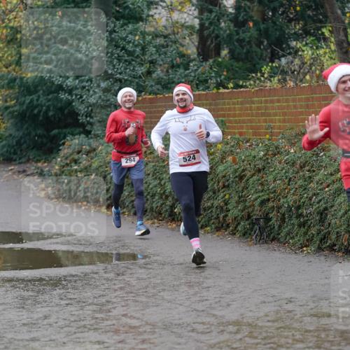 07.12.2025 - St. Pauli X-Mass-Run No. 15 Michael Burmester http://msf.ph/oto/9410259 07.12.2025 11:39:22 Laufen 294, 524, 299 meine-sportfotos.de