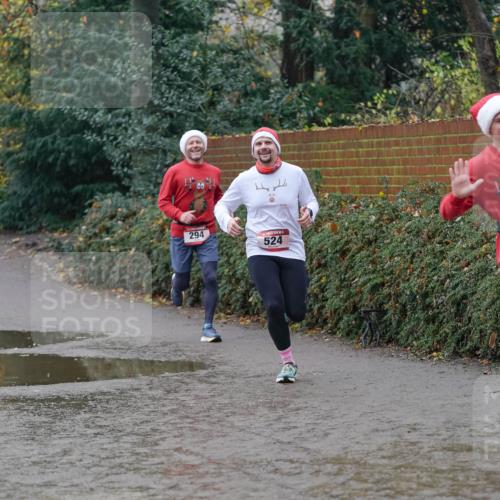 07.12.2025 - St. Pauli X-Mass-Run No. 15 Michael Burmester http://msf.ph/oto/9410261 07.12.2025 11:39:22 Laufen 22, 294, 524, 299 meine-sportfotos.de