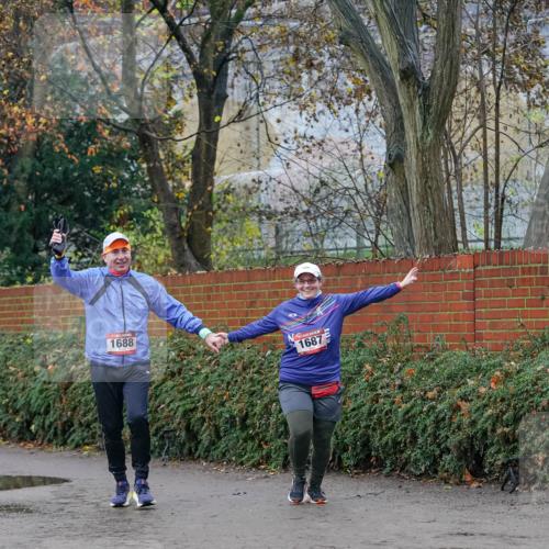 07.12.2025 - St. Pauli X-Mass-Run No. 15 Michael Burmester http://msf.ph/oto/9410266 07.12.2025 09:47:36 Laufen 1688, 1687 meine-sportfotos.de