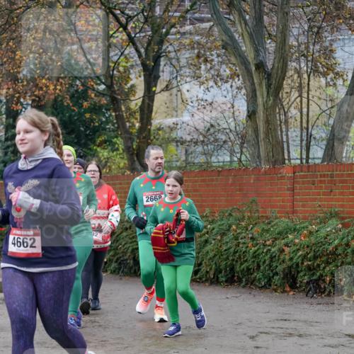 07.12.2025 - St. Pauli X-Mass-Run No. 15 Michael Burmester http://msf.ph/oto/9410383 07.12.2025 09:47:53 Laufen 4662, 2669 meine-sportfotos.de