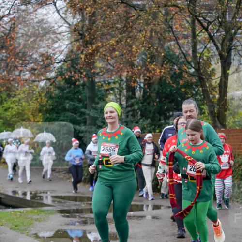 07.12.2025 - St. Pauli X-Mass-Run No. 15 Michael Burmester http://msf.ph/oto/9410395 07.12.2025 09:47:54 Laufen 2666, 26, 4081 meine-sportfotos.de