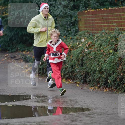 07.12.2025 - St. Pauli X-Mass-Run No. 15 Michael Burmester http://msf.ph/oto/9410397 07.12.2025 11:39:58 Laufen 802, 3993 meine-sportfotos.de