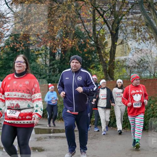 07.12.2025 - St. Pauli X-Mass-Run No. 15 Michael Burmester http://msf.ph/oto/9410413 07.12.2025 09:47:57 Laufen 392, 00, 15, 4083, 408, 4081 meine-sportfotos.de