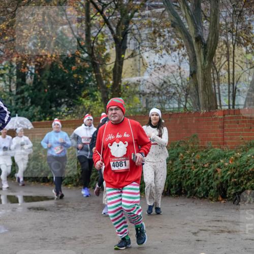 07.12.2025 - St. Pauli X-Mass-Run No. 15 Michael Burmester http://msf.ph/oto/9410419 07.12.2025 09:47:58 Laufen 40, 15, 4081 meine-sportfotos.de