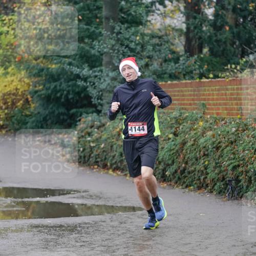 07.12.2025 - St. Pauli X-Mass-Run No. 15 Michael Burmester http://msf.ph/oto/9410476 07.12.2025 11:40:10 Laufen 1144 meine-sportfotos.de