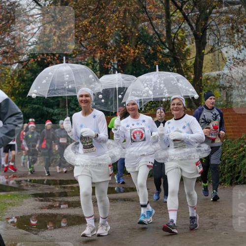 07.12.2025 - St. Pauli X-Mass-Run No. 15 Michael Burmester http://msf.ph/oto/9410478 07.12.2025 09:48:04 Laufen 2012, 2659 meine-sportfotos.de