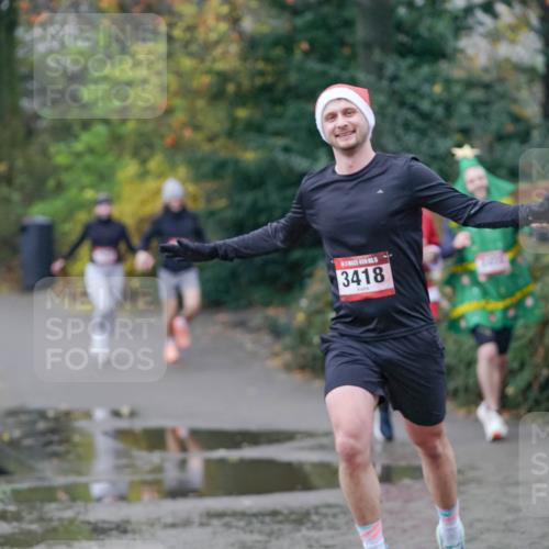 07.12.2025 - St. Pauli X-Mass-Run No. 15 Michael Burmester http://msf.ph/oto/9410535 07.12.2025 11:40:26 Laufen 3418 meine-sportfotos.de