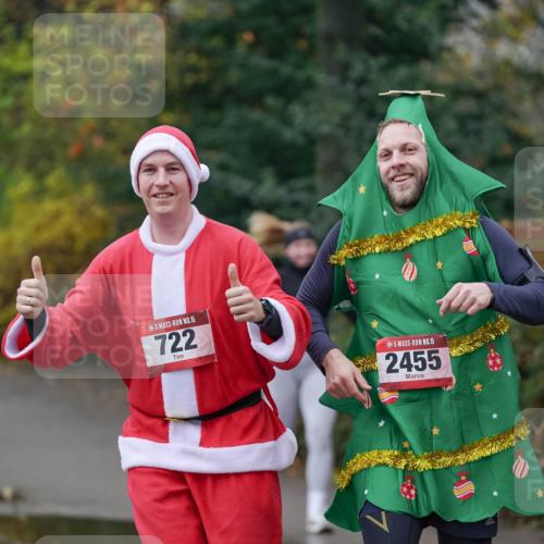 07.12.2025 - St. Pauli X-Mass-Run No. 15 Michael Burmester http://msf.ph/oto/9410553 07.12.2025 11:40:29 Laufen 15, 722, 15, 2455 meine-sportfotos.de
