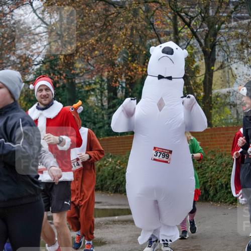 07.12.2025 - St. Pauli X-Mass-Run No. 15 Michael Burmester http://msf.ph/oto/9410593 07.12.2025 09:48:14 Laufen 14, 3799 meine-sportfotos.de