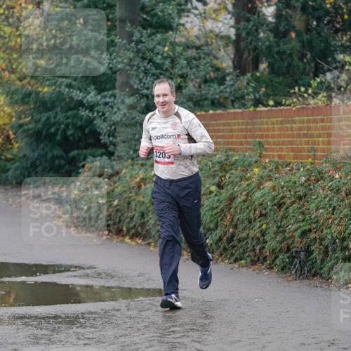 07.12.2025 - St. Pauli X-Mass-Run No. 15 Michael Burmester http://msf.ph/oto/9410609 07.12.2025 11:40:37 Laufen 3205 meine-sportfotos.de