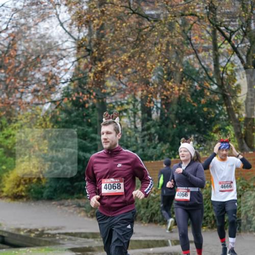 07.12.2025 - St. Pauli X-Mass-Run No. 15 Michael Burmester http://msf.ph/oto/9410664 07.12.2025 09:48:25 Laufen 15, 4068, 4066, 4666 meine-sportfotos.de