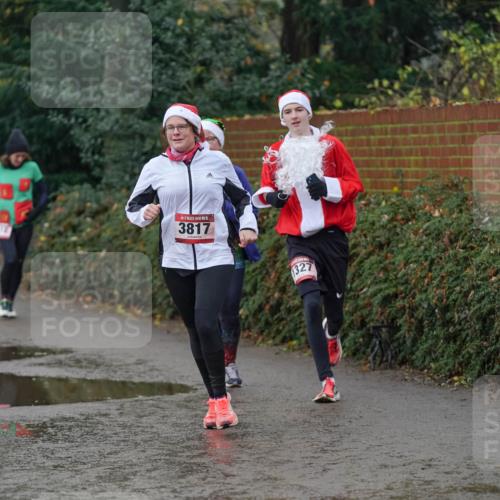 07.12.2025 - St. Pauli X-Mass-Run No. 15 Michael Burmester http://msf.ph/oto/9410692 07.12.2025 11:40:50 Laufen 117, 15, 3817, 327 meine-sportfotos.de