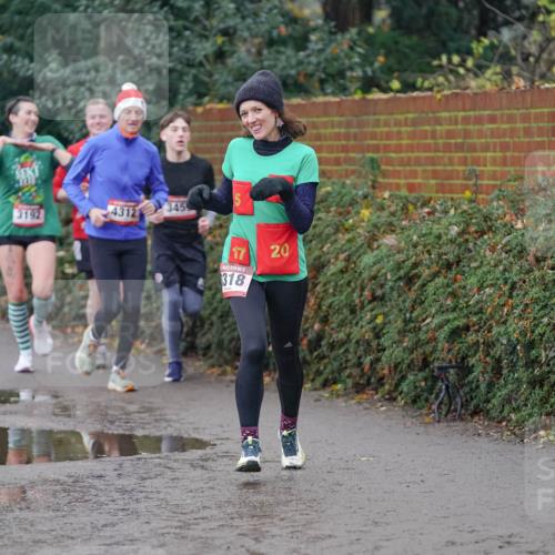 07.12.2025 - St. Pauli X-Mass-Run No. 15 Michael Burmester http://msf.ph/oto/9410713 07.12.2025 11:40:54 Laufen 5, 345, 3192, 4312, 17, 20, 318 meine-sportfotos.de