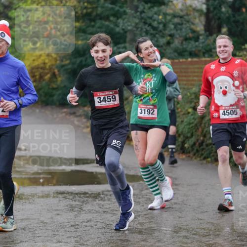 07.12.2025 - St. Pauli X-Mass-Run No. 15 Michael Burmester http://msf.ph/oto/9410749 07.12.2025 11:40:57 Laufen 4312, 15, 3459, 3192, 4505 meine-sportfotos.de