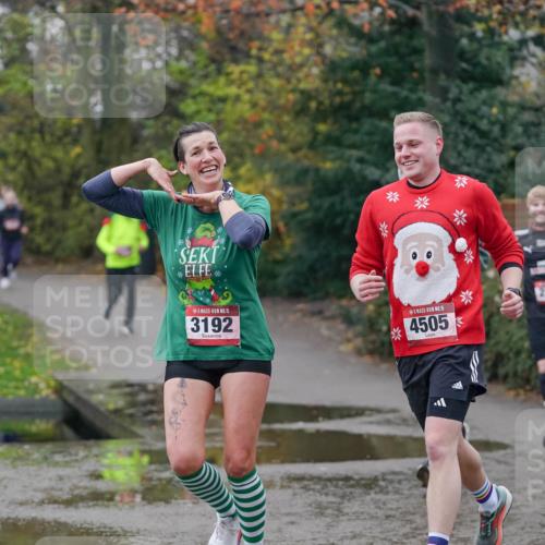 07.12.2025 - St. Pauli X-Mass-Run No. 15 Michael Burmester http://msf.ph/oto/9410766 07.12.2025 11:40:58 Laufen 15, 3192, 15, 4505, 2741 meine-sportfotos.de