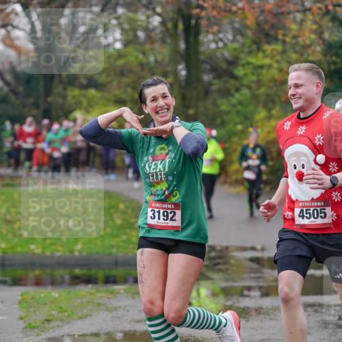 07.12.2025 - St. Pauli X-Mass-Run No. 15 Michael Burmester http://msf.ph/oto/9410775 07.12.2025 11:40:59 Laufen 00, 15, 3192, 15, 4505, 811 meine-sportfotos.de