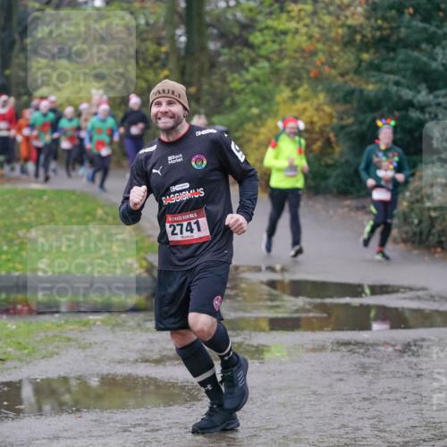 07.12.2025 - St. Pauli X-Mass-Run No. 15 Michael Burmester http://msf.ph/oto/9410790 07.12.2025 11:41:00 Laufen 15, 2741 meine-sportfotos.de