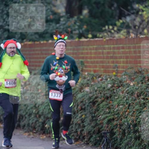 07.12.2025 - St. Pauli X-Mass-Run No. 15 Michael Burmester http://msf.ph/oto/9410798 07.12.2025 11:41:03 Laufen 1406, 1337 meine-sportfotos.de