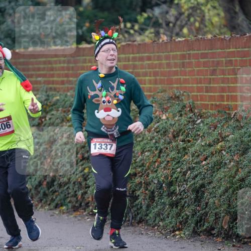 07.12.2025 - St. Pauli X-Mass-Run No. 15 Michael Burmester http://msf.ph/oto/9410811 07.12.2025 11:41:04 Laufen 15, 1406, 15, 1337 meine-sportfotos.de