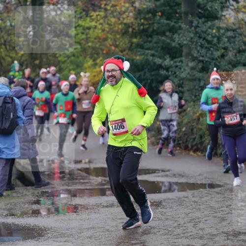07.12.2025 - St. Pauli X-Mass-Run No. 15 Michael Burmester http://msf.ph/oto/9410823 07.12.2025 11:41:06 Laufen 1406, 457, 15, 1337 meine-sportfotos.de