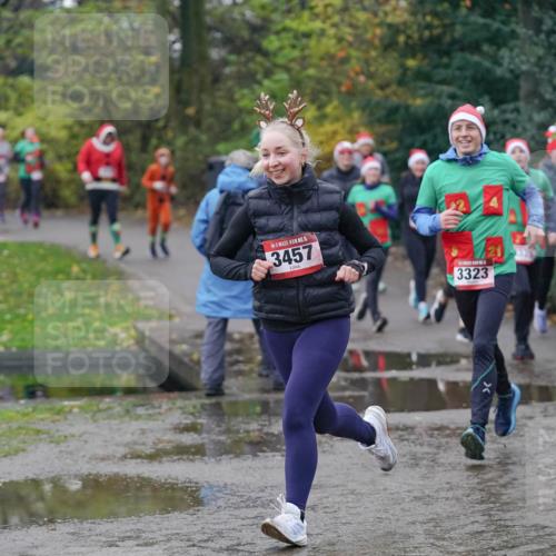 07.12.2025 - St. Pauli X-Mass-Run No. 15 Michael Burmester http://msf.ph/oto/9410855 07.12.2025 11:41:08 Laufen 15, 3457, 3323, 2267, 2264 meine-sportfotos.de
