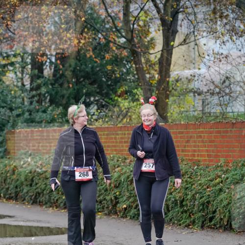 07.12.2025 - St. Pauli X-Mass-Run No. 15 Michael Burmester http://msf.ph/oto/9410859 07.12.2025 09:49:29 Laufen 268, 257 meine-sportfotos.de
