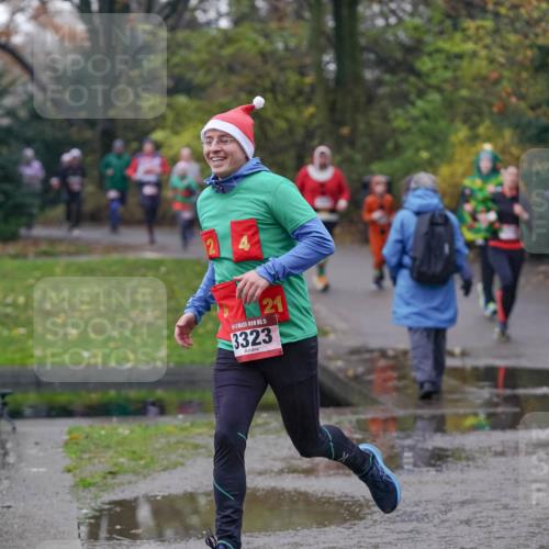 07.12.2025 - St. Pauli X-Mass-Run No. 15 Michael Burmester http://msf.ph/oto/9410878 07.12.2025 11:41:09 Laufen 15, 21, 3323 meine-sportfotos.de